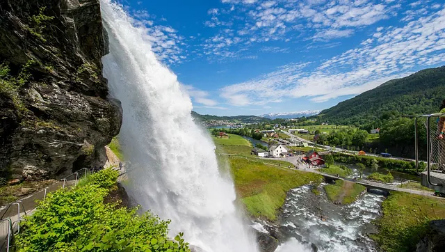 Steinsdalsfossen